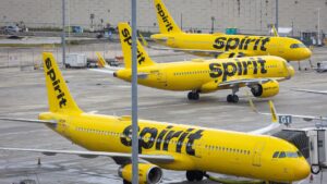 „Spirit Airlines“ ruošiasi užsidaryti, kai nepavyko pasiekti gelbėjimo susitarimo